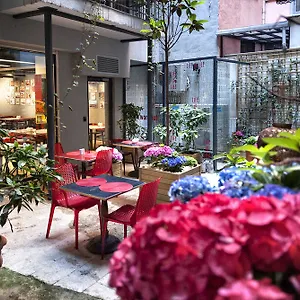 2* Hotel Nuru Ziya Residences